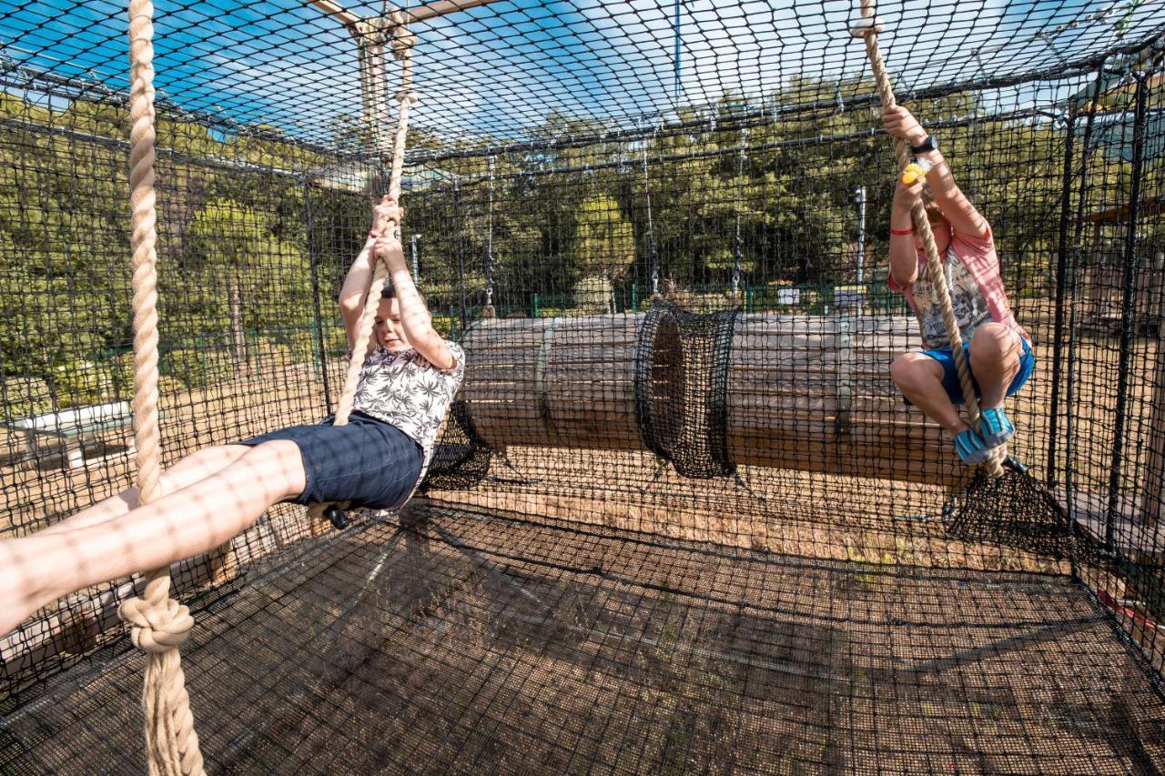 Camping Des Alberes Laroque-des-Alberes Bagian luar foto